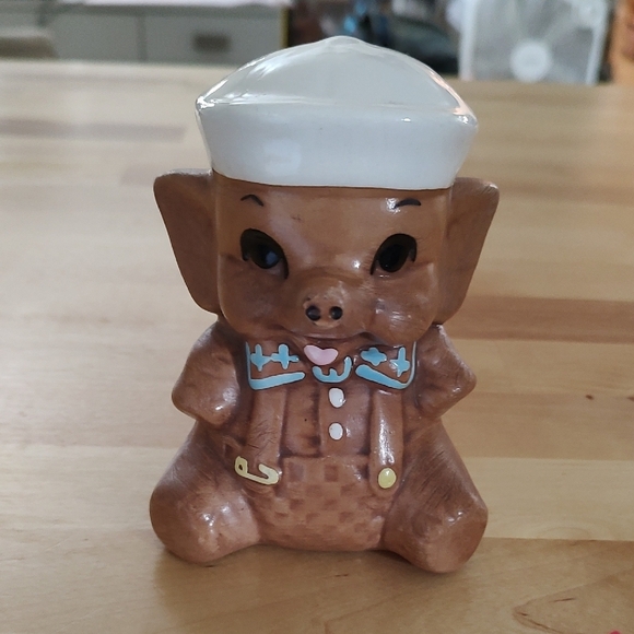 Vintage Twin Winton Elephant Sailor Pepper Shaker Circa 1960. - Picture 7 of 7